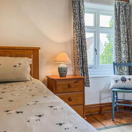 Blacksmiths Cottages Stiffkey Екстериор снимка