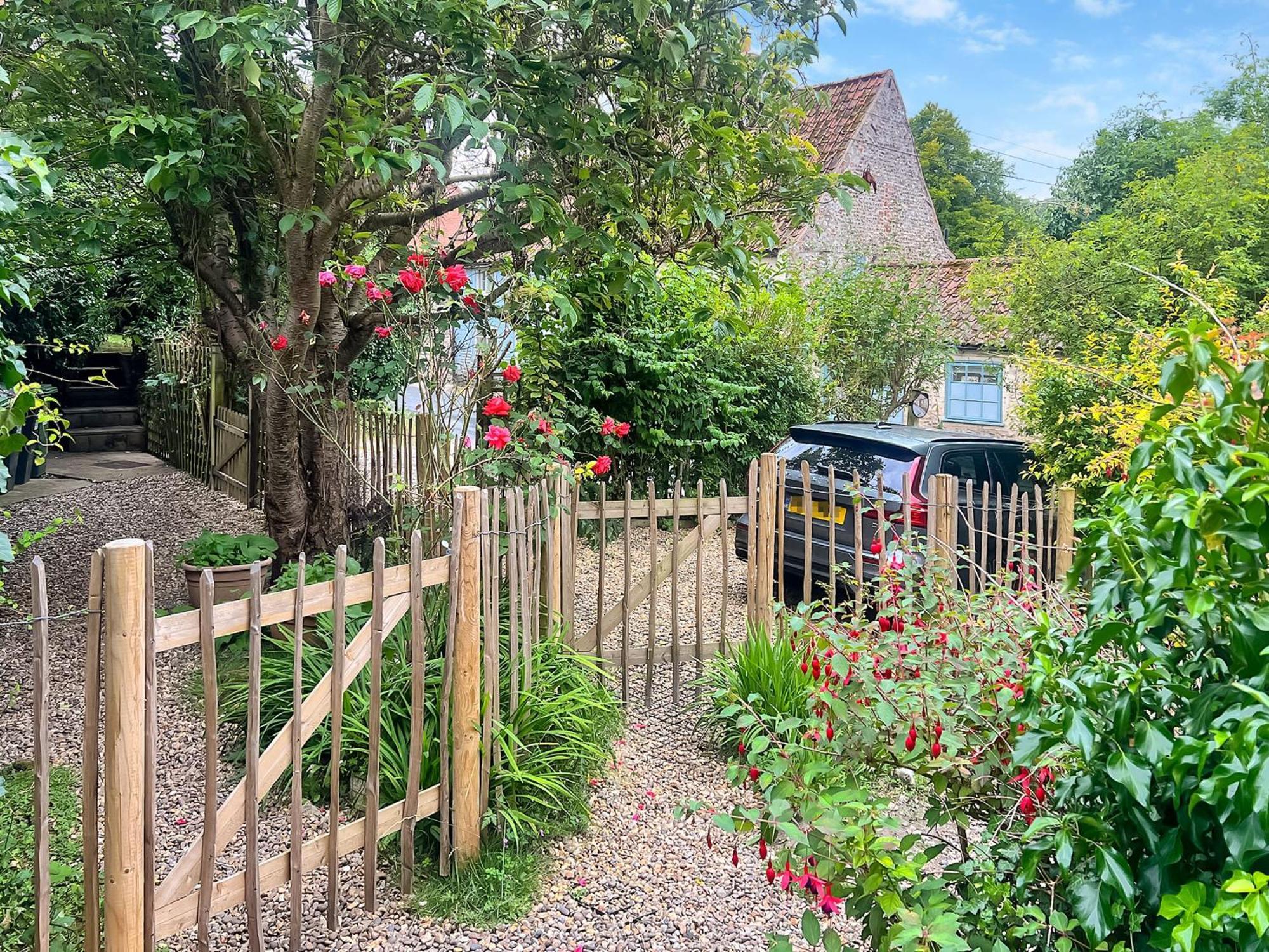 Blacksmiths Cottages Stiffkey Екстериор снимка